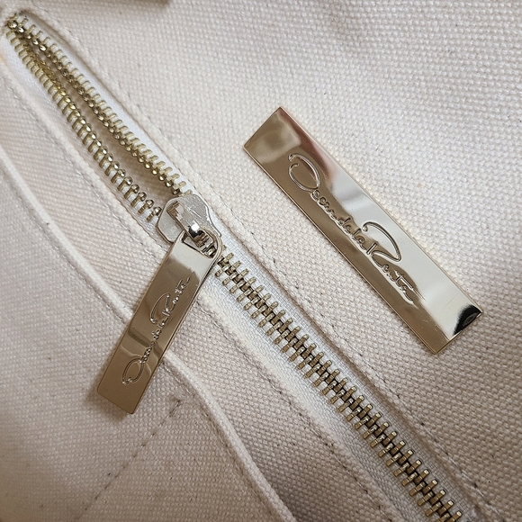 OSCAR DE LA RENTA Ivory & Beige Floral Canvas Tote Bag - Picture 9 of 16